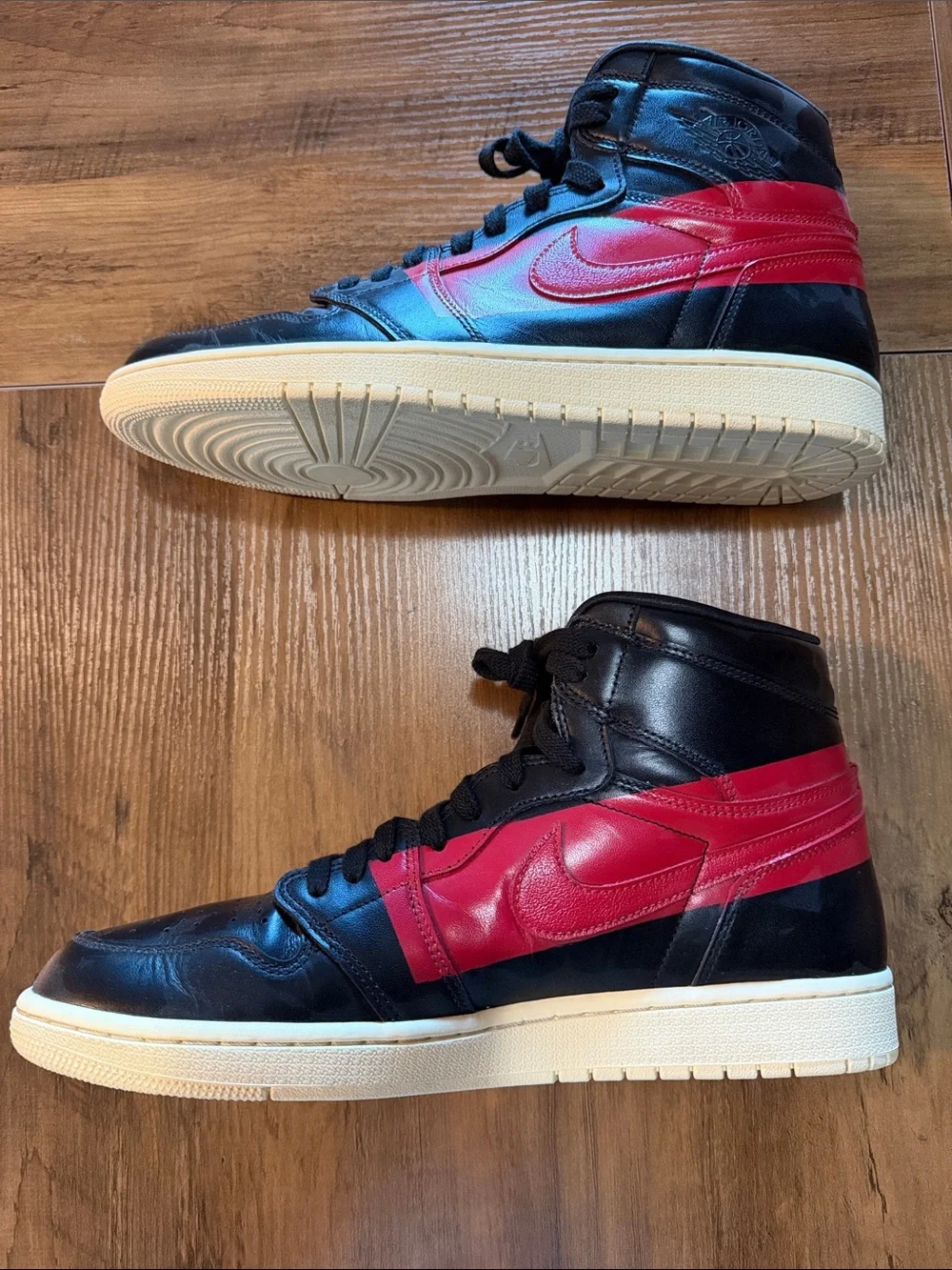 Jordan 1 Retro High OG Defiant